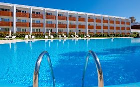 Malibu Foz Hotel - La Maison Younan